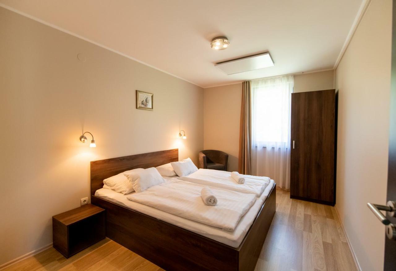 Dunazug Apartmanház Dömös Exterior foto