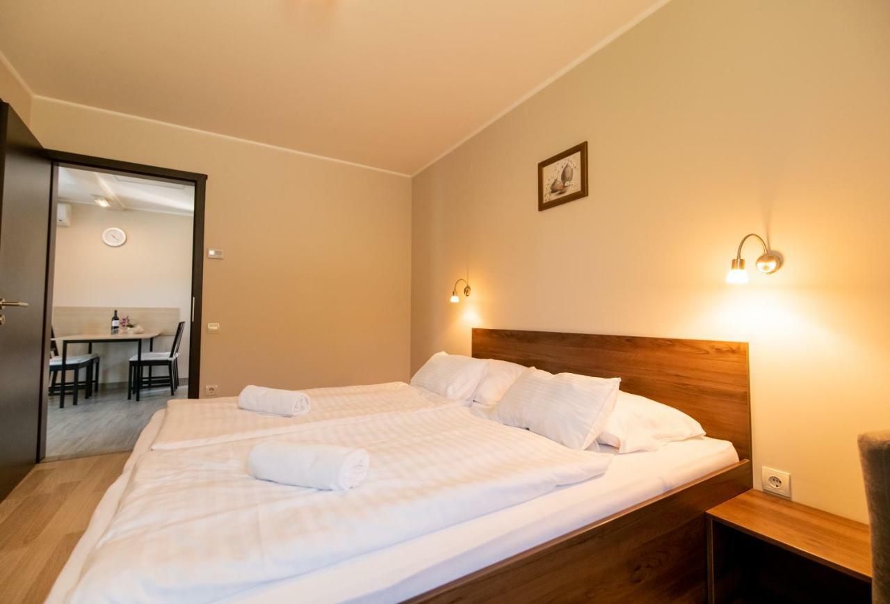 Dunazug Apartmanház Dömös Exterior foto